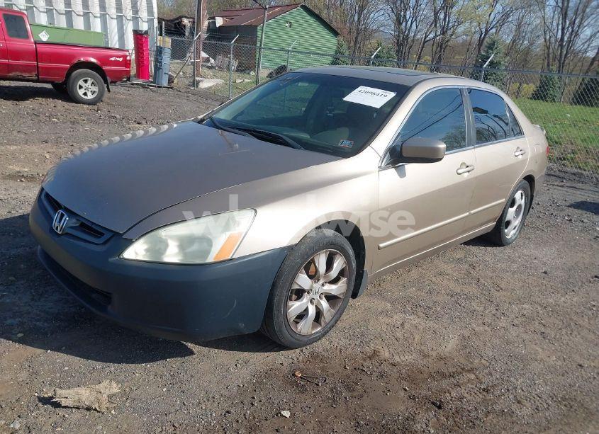 Photo 2 of 2003 Honda Accord 2.4 EX (VIN 1HGCM56633A123818)