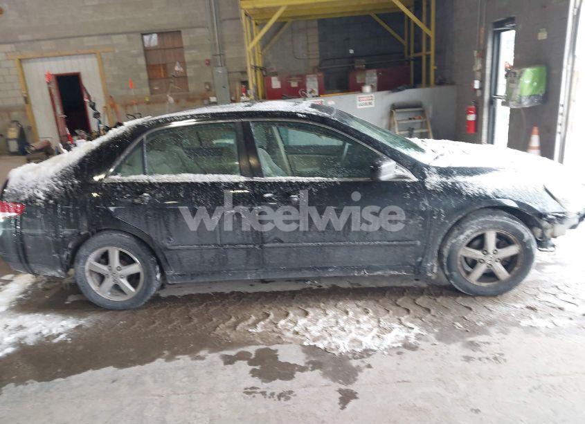 Photo 13 of 2004 Honda Accord 2.4 EX (VIN 1HGCM56634A048569)