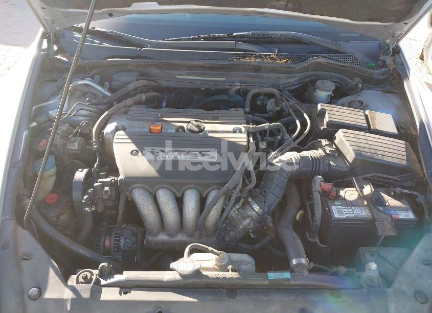Photo 10 of 2004 Honda Accord 2.4 EX (VIN 1HGCM56634A113727)