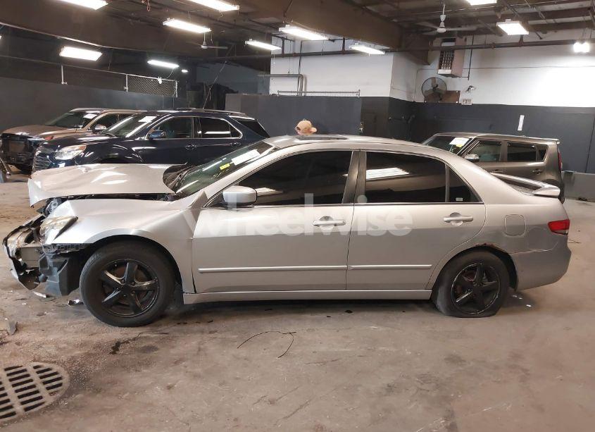 Photo 14 of 2003 Honda Accord 2.4 EX (VIN 1HGCM56643A007270)