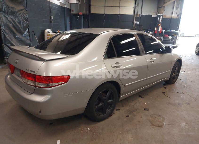 Photo 4 of 2003 Honda Accord 2.4 EX (VIN 1HGCM56643A007270)