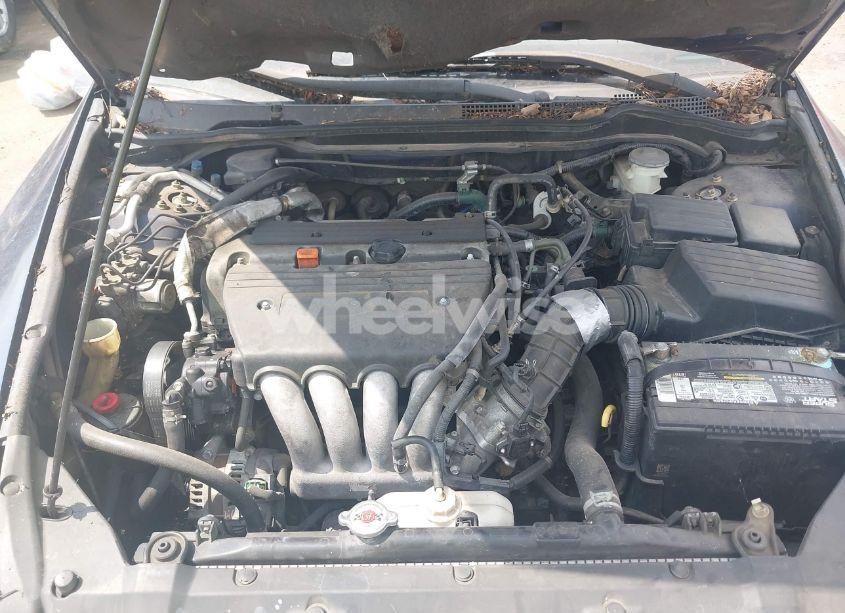 Photo 10 of 2004 Honda Accord 2.4 EX (VIN 1HGCM56644A010719)