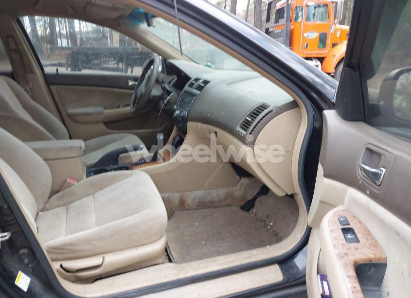 Photo 5 of 2004 Honda Accord 2.4 EX (VIN 1HGCM56644A126387)