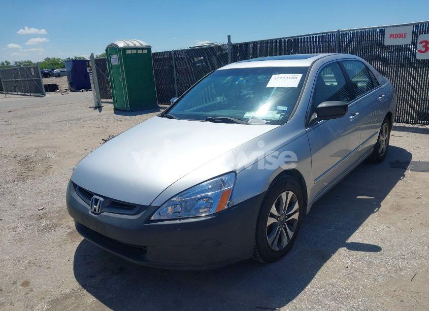 Photo 2 of 2003 Honda Accord 2.4 EX (VIN 1HGCM56653A093432)