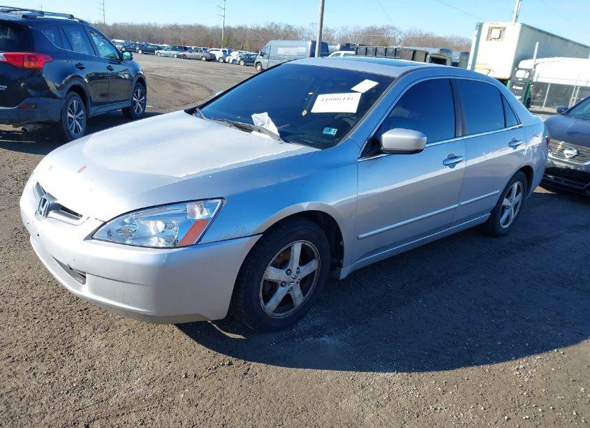 Photo 2 of 2003 Honda Accord 2.4 EX (VIN 1HGCM56653A095374)
