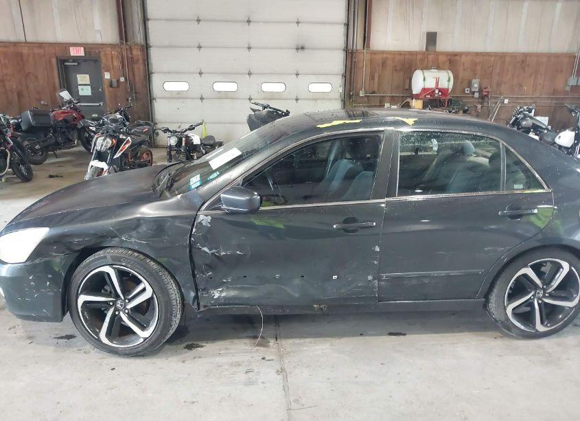 Photo 6 of 2003 Honda Accord 2.4 EX (VIN 1HGCM56653A135825)