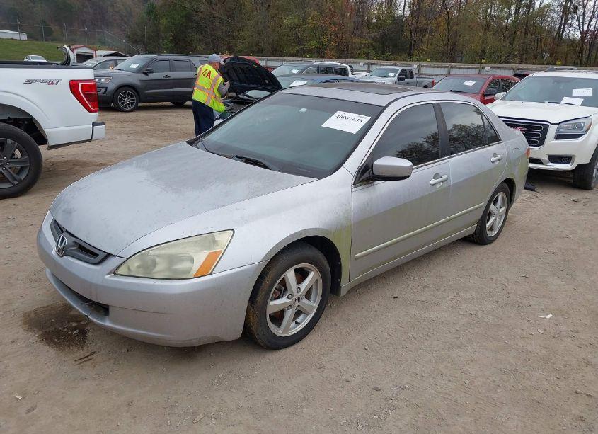 Photo 2 of 2003 Honda Accord 2.4 EX (VIN 1HGCM56653A141589)