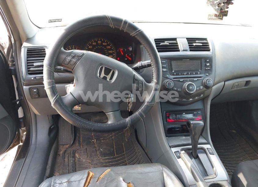 Photo 15 of 2003 Honda Accord 2.4 EX (VIN 1HGCM56663A078132)
