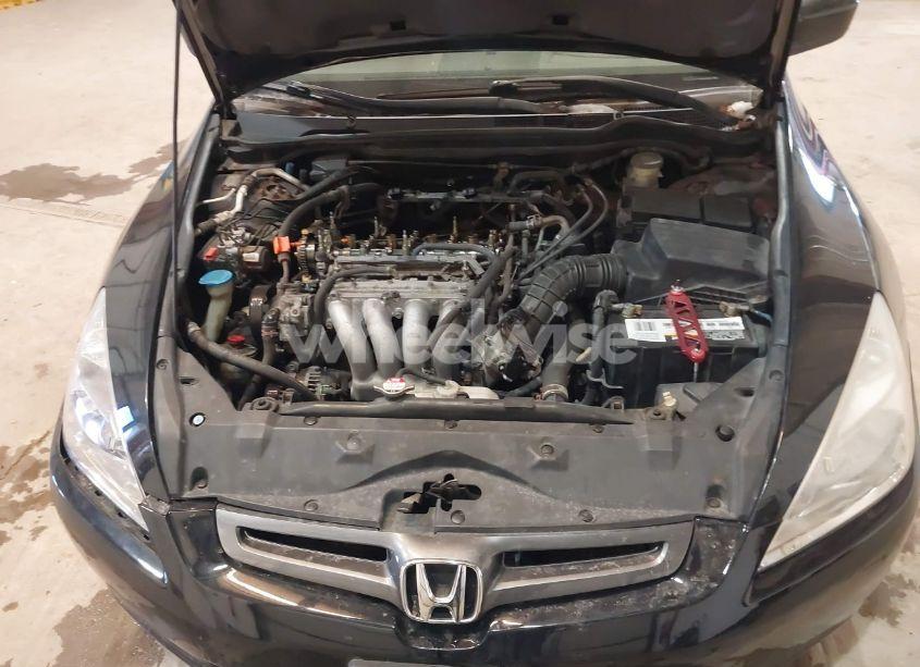 Photo 10 of 2003 Honda Accord 2.4 EX (VIN 1HGCM56663A097733)