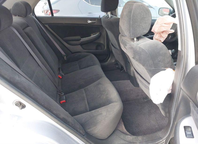 Photo 8 of 2004 Honda Accord 2.4 EX (VIN 1HGCM56664A060683)