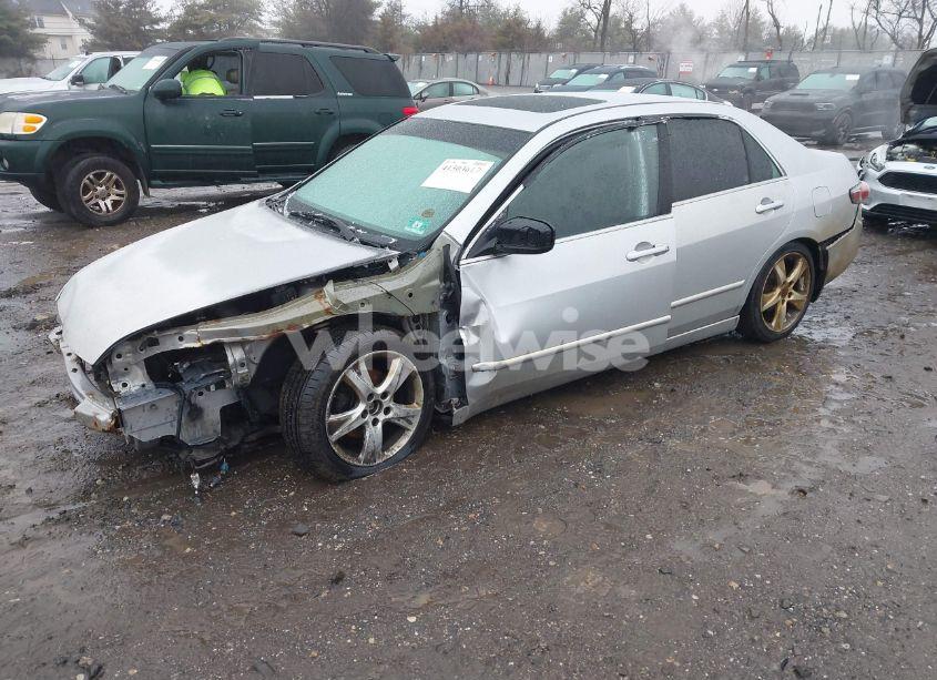 Photo 2 of 2003 Honda Accord 2.4 EX (VIN 1HGCM56673A091262)