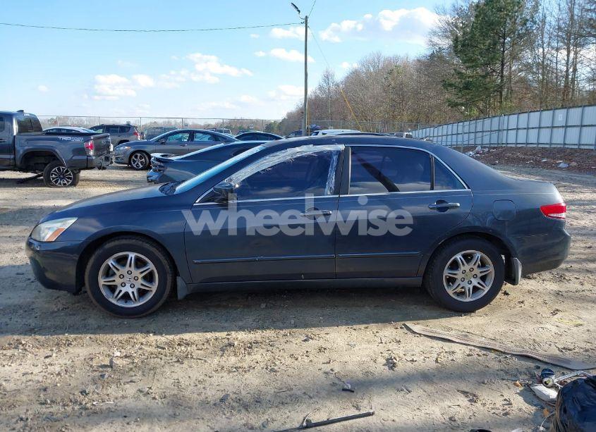 Photo 14 of 2003 Honda Accord 2.4 EX (VIN 1HGCM56683A083025)