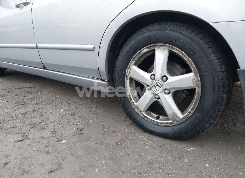 Photo 6 of 2003 Honda Accord 2.4 EX (VIN 1HGCM56683A101202)