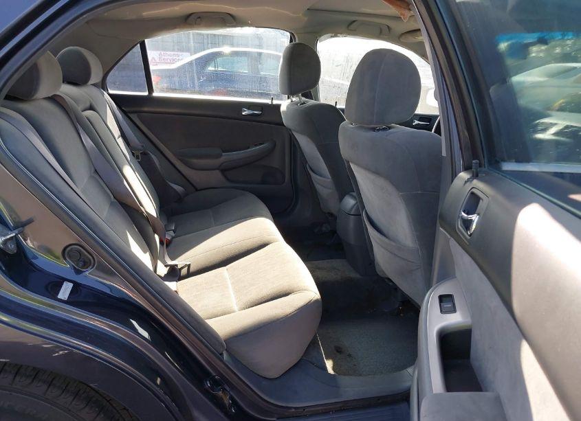 Photo 8 of 2004 Honda Accord 2.4 EX (VIN 1HGCM56684A167752)