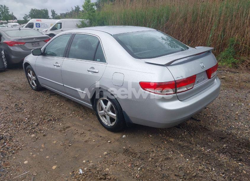 Photo 3 of 2003 Honda Accord 2.4 EX (VIN 1HGCM56693A004719)