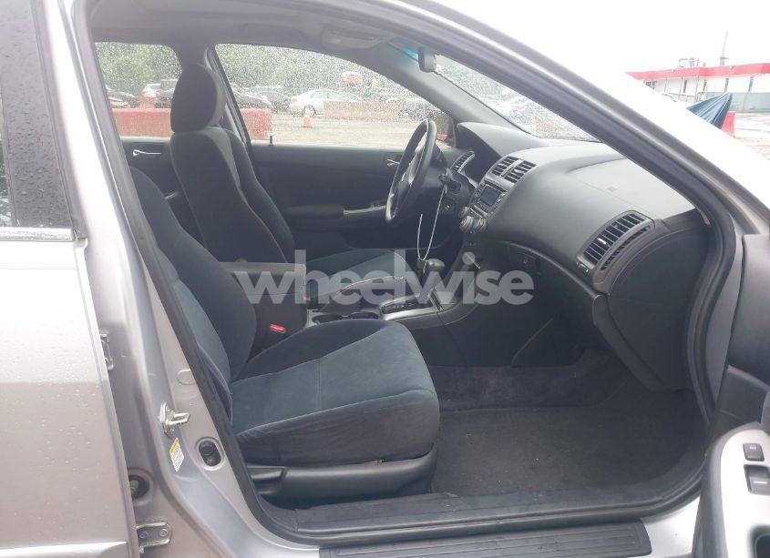 Photo 5 of 2003 Honda Accord 2.4 EX (VIN 1HGCM56693A004719)