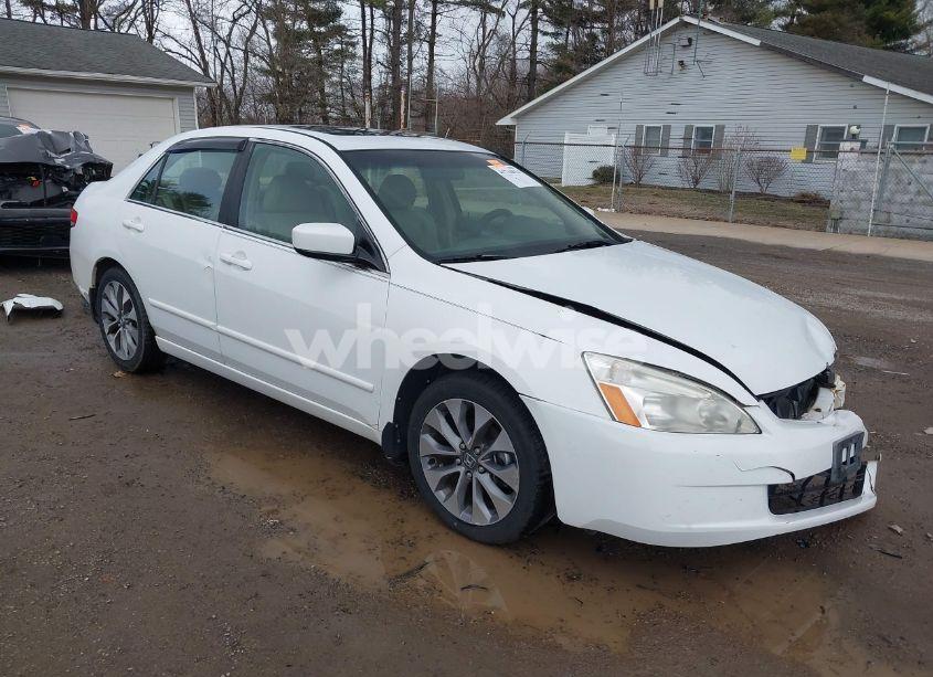 2003 Honda Accord 2.4 EX (VIN 1HGCM56693A052172) main photo