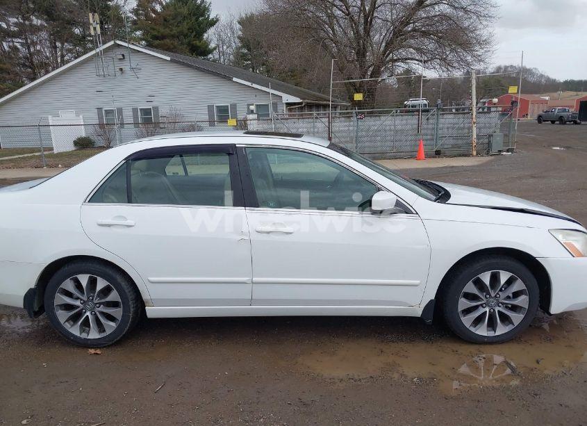 Photo 14 of 2003 Honda Accord 2.4 EX (VIN 1HGCM56693A052172)