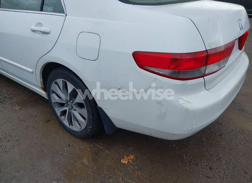 Photo 18 of 2003 Honda Accord 2.4 EX (VIN 1HGCM56693A052172)