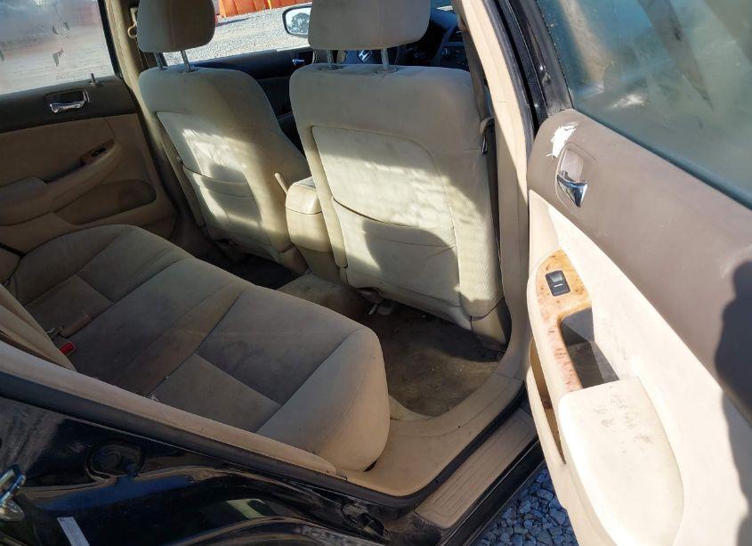 Photo 8 of 2003 Honda Accord 2.4 EX (VIN 1HGCM56693A082434)