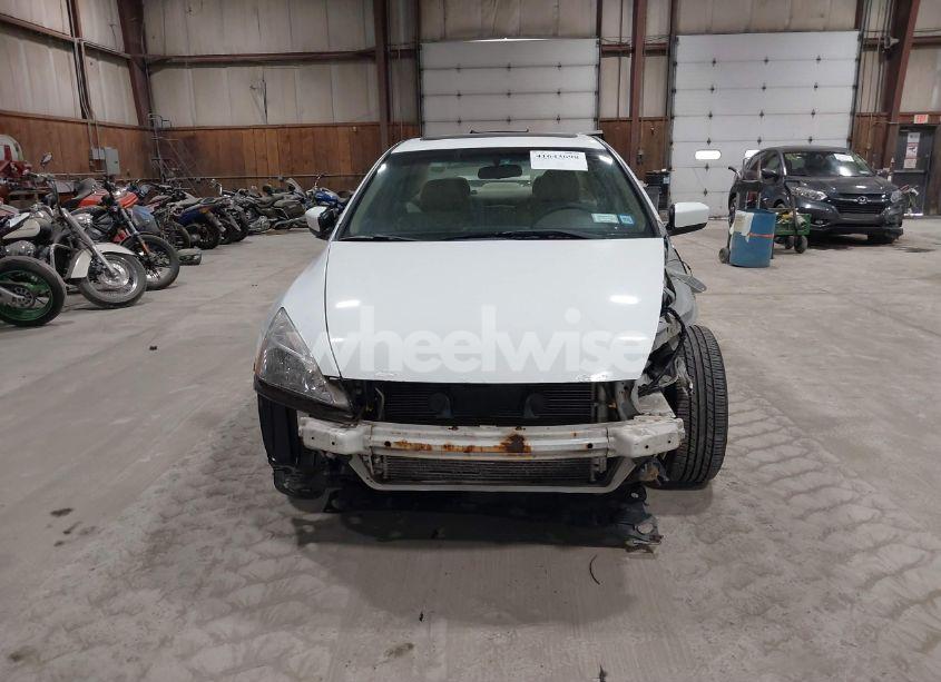 Photo 12 of 2004 Honda Accord 2.4 EX (VIN 1HGCM56694A056336)