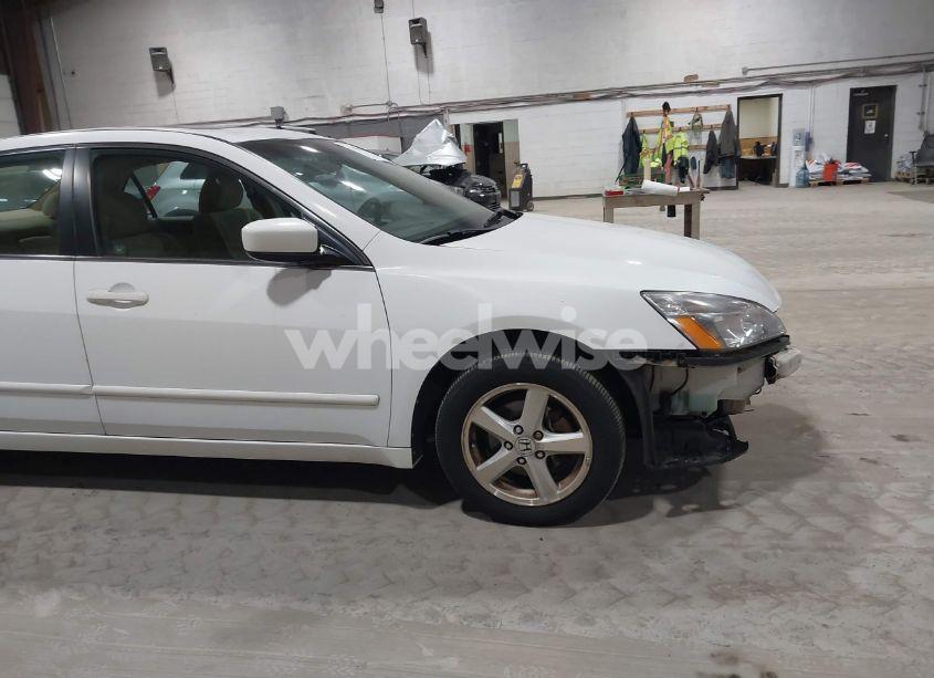 Photo 13 of 2004 Honda Accord 2.4 EX (VIN 1HGCM56694A056336)