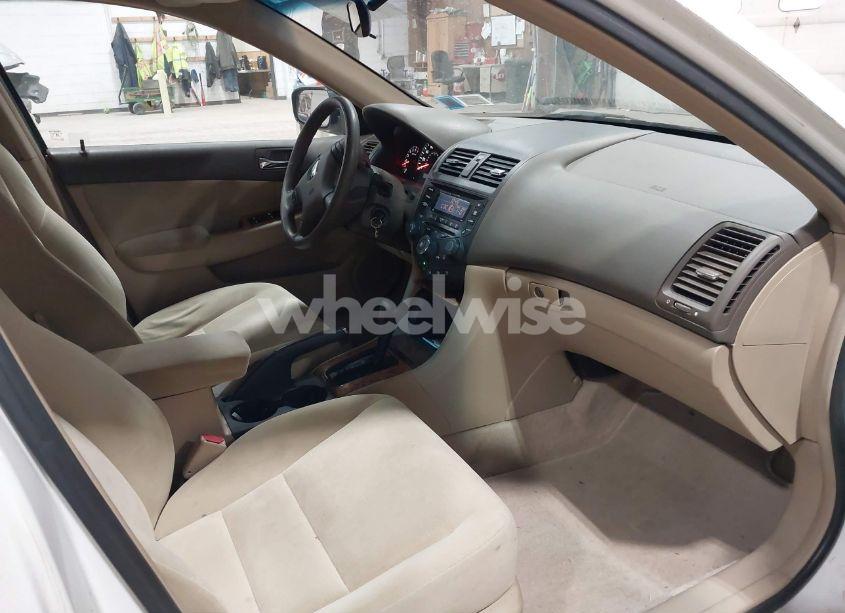 Photo 5 of 2004 Honda Accord 2.4 EX (VIN 1HGCM56694A056336)