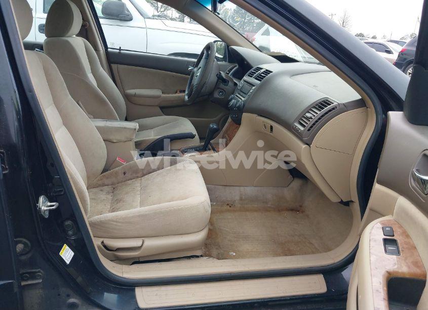 Photo 5 of 2004 Honda Accord 2.4 EX (VIN 1HGCM56694A120603)