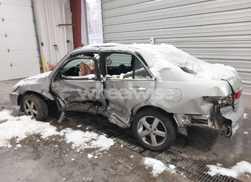 Photo 11 of 2003 Honda Accord 2.4 EX (VIN 1HGCM566X3A059034)