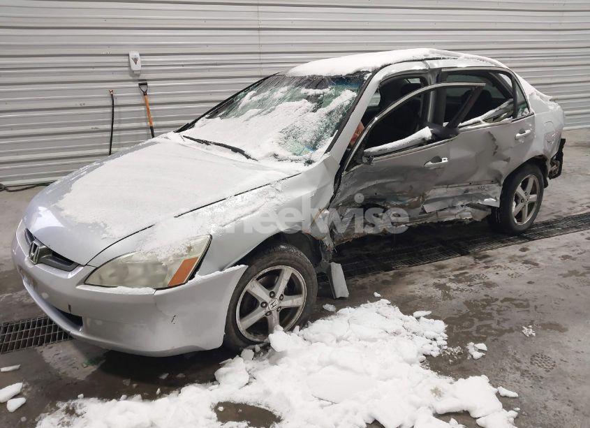 Photo 2 of 2003 Honda Accord 2.4 EX (VIN 1HGCM566X3A059034)