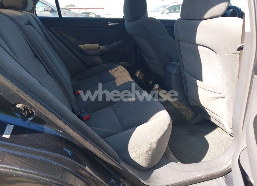 Photo 8 of 2003 Honda Accord 2.4 EX (VIN 1HGCM566X3A070602)