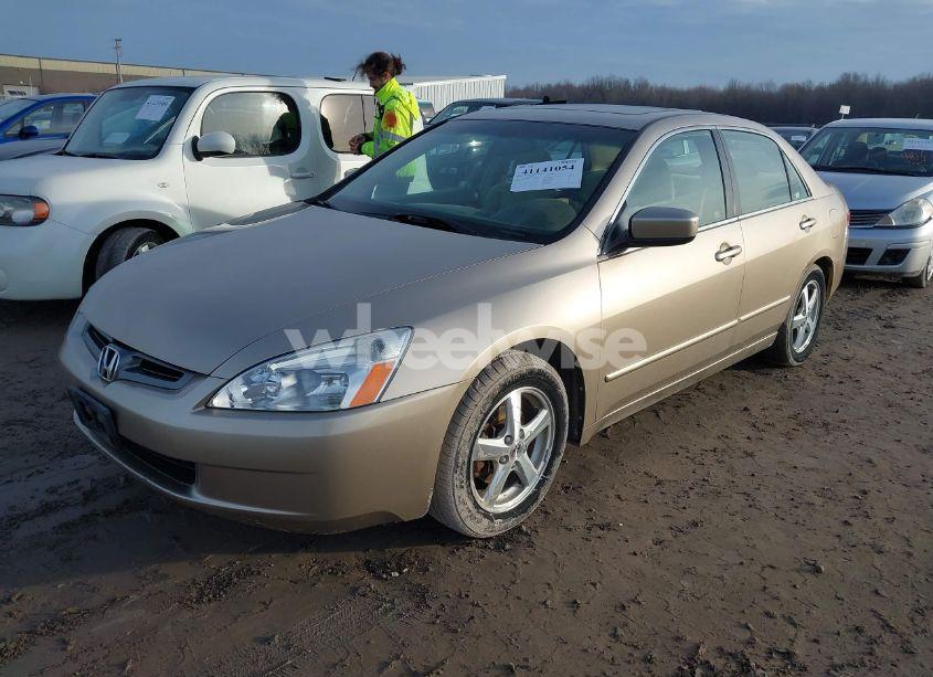 Photo 2 of 2003 Honda Accord 2.4 EX (VIN 1HGCM566X3A136162)