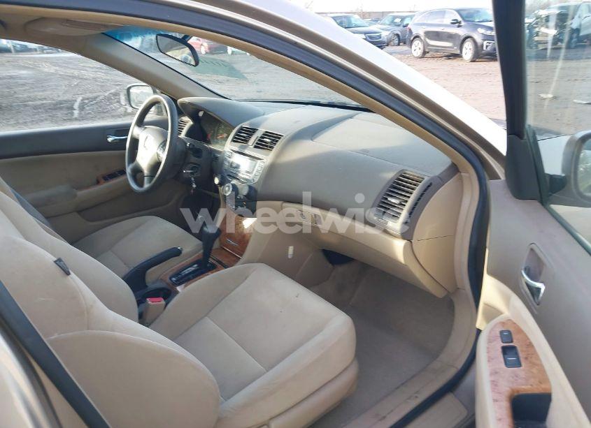 Photo 5 of 2003 Honda Accord 2.4 EX (VIN 1HGCM566X3A136162)