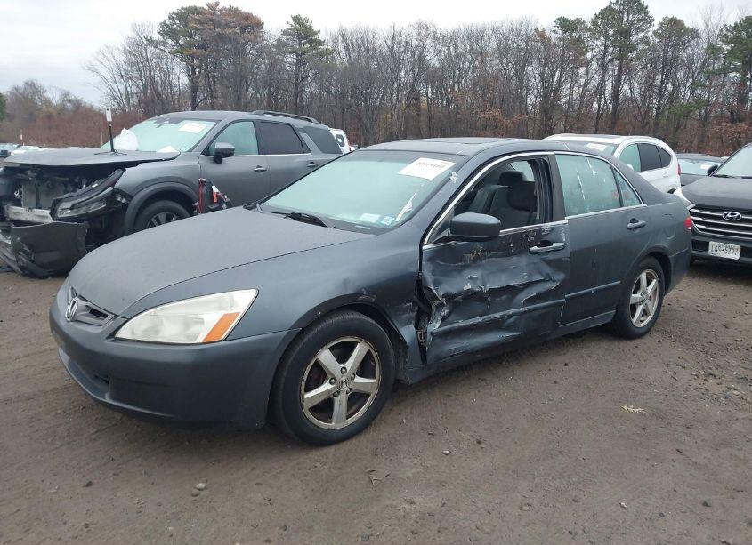 Photo 2 of 2004 Honda Accord 2.4 EX (VIN 1HGCM566X4A066583)