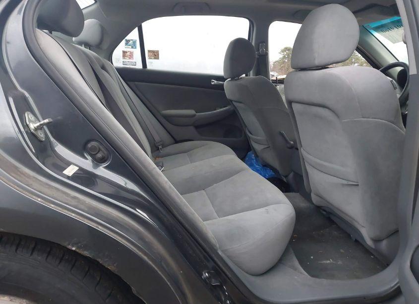 Photo 8 of 2004 Honda Accord 2.4 EX (VIN 1HGCM566X4A066583)