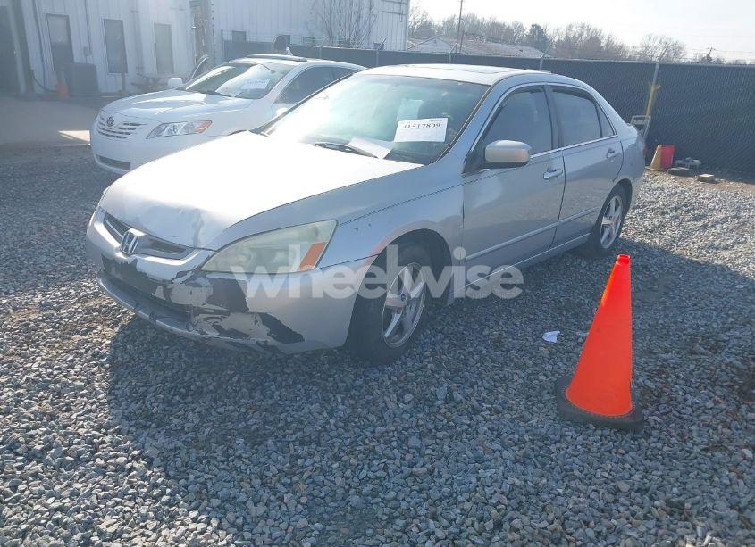 Photo 2 of 2004 Honda Accord 2.4 EX (VIN 1HGCM566X4A130833)