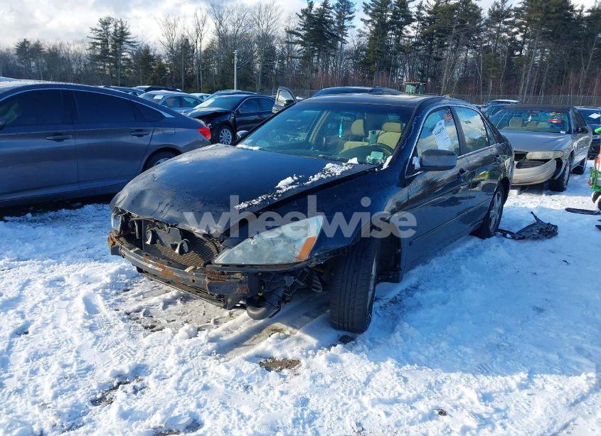 Photo 2 of 2004 Honda Accord 2.4 EX (VIN 1HGCM566X4A166067)