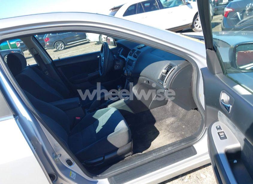 Photo 5 of 2005 Honda Accord 2.4 EX (VIN 1HGCM56705A005429)