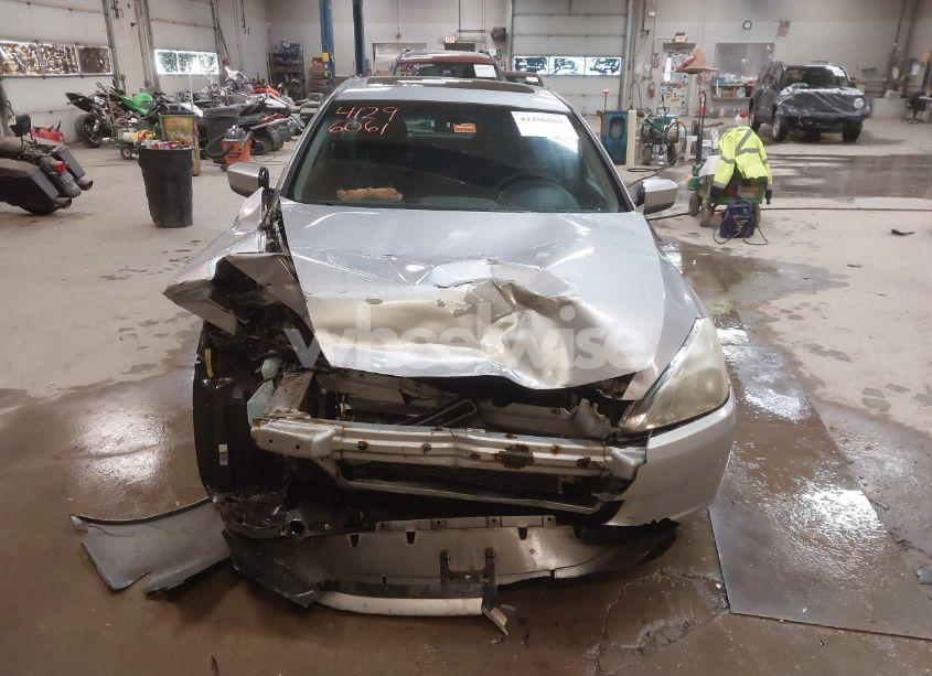 Photo 12 of 2005 Honda Accord 2.4 EX (VIN 1HGCM56705A033084)