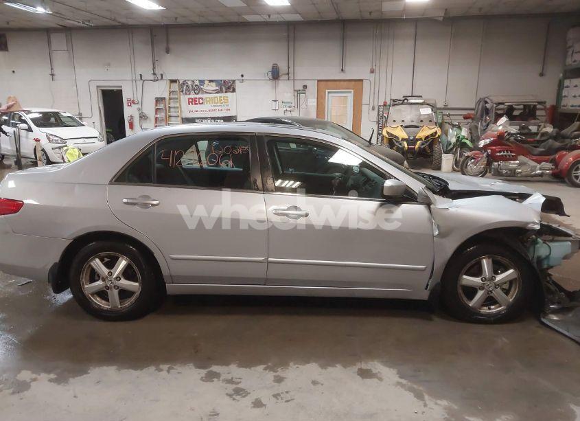 Photo 13 of 2005 Honda Accord 2.4 EX (VIN 1HGCM56705A033084)