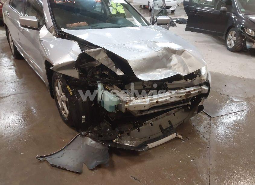 Photo 6 of 2005 Honda Accord 2.4 EX (VIN 1HGCM56705A033084)