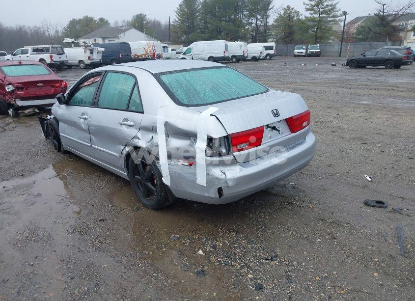 Photo 3 of 2005 Honda Accord 2.4 EX (VIN 1HGCM56705A049513)