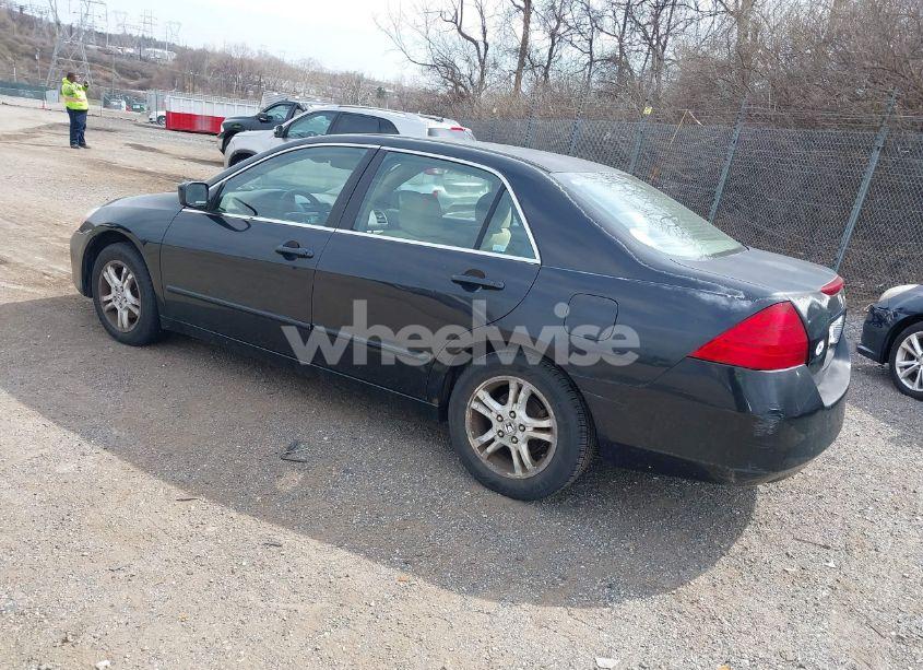 Photo 3 of 2006 Honda Accord 2.4 EX (VIN 1HGCM56706A006159)