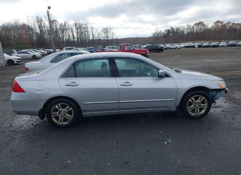 Photo 13 of 2006 Honda Accord 2.4 EX (VIN 1HGCM56706A046547)