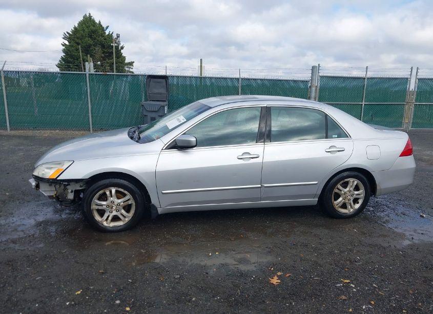 Photo 14 of 2006 Honda Accord 2.4 EX (VIN 1HGCM56706A046547)