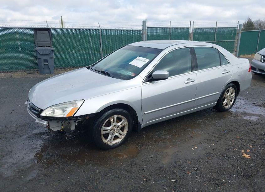 Photo 2 of 2006 Honda Accord 2.4 EX (VIN 1HGCM56706A046547)
