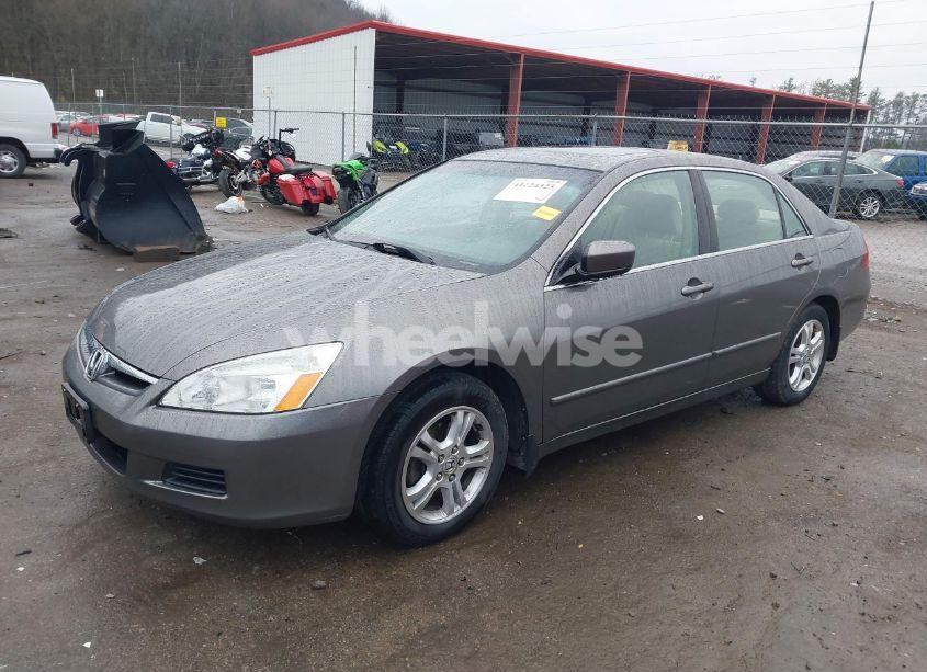 Photo 2 of 2006 Honda Accord 2.4 EX (VIN 1HGCM56706A151749)