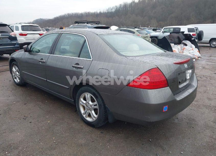 Photo 3 of 2006 Honda Accord 2.4 EX (VIN 1HGCM56706A151749)