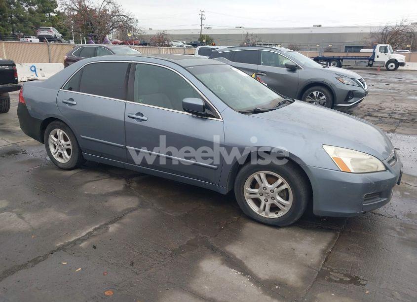 2007 Honda Accord 2.4 EX (VIN 1HGCM56707A052642) main photo