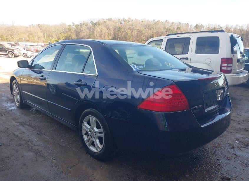 Photo 3 of 2007 Honda Accord 2.4 EX (VIN 1HGCM56707A056707)